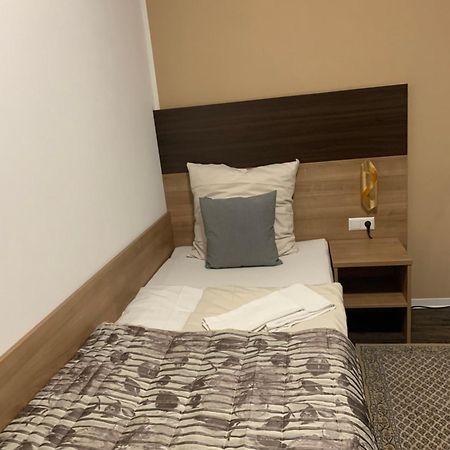 Hotel Pizzeria Da Beni Kochersteinsfeld Εξωτερικό φωτογραφία